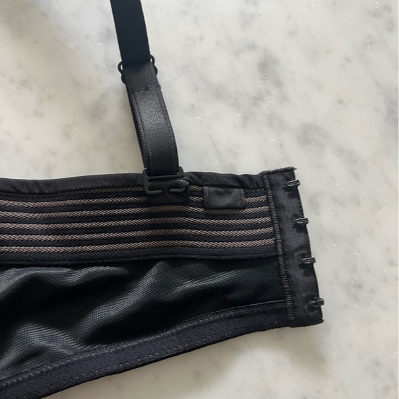 Chantelle Black Underwire Convertible Bra 38 D - Picture 4 of 5